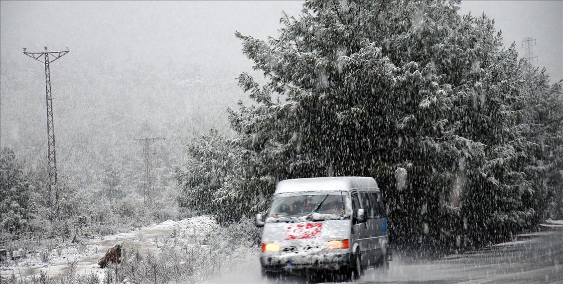 Muğla'nın yüksek kesimlerine kar yağdı