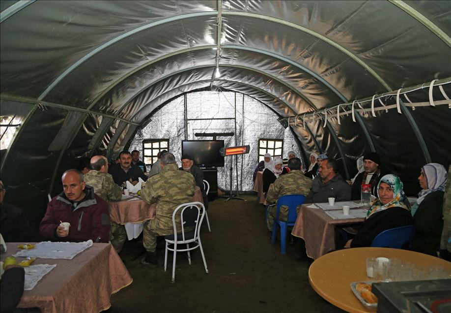 Komandoların kar ve soğukla imtihanı
