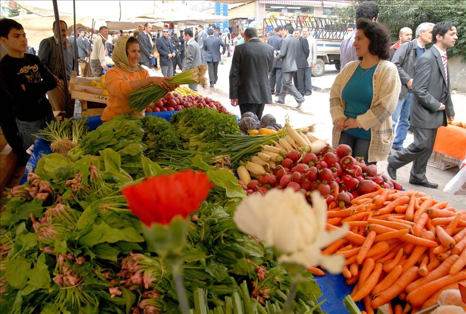 Semt pazarları hala cazibesini koruyor