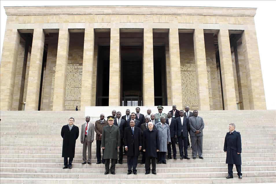 Nijer Cumhurbaşkanı Mahamadou, Ankara'da