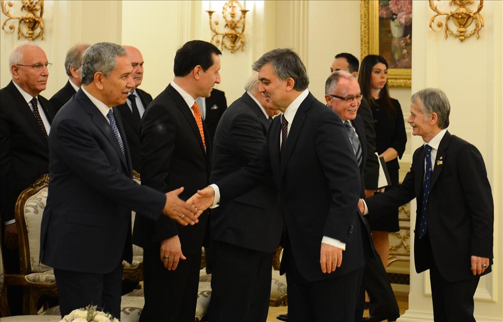 Kırımoğlu'na Cumhuriyet Nişanı tevcih töreni