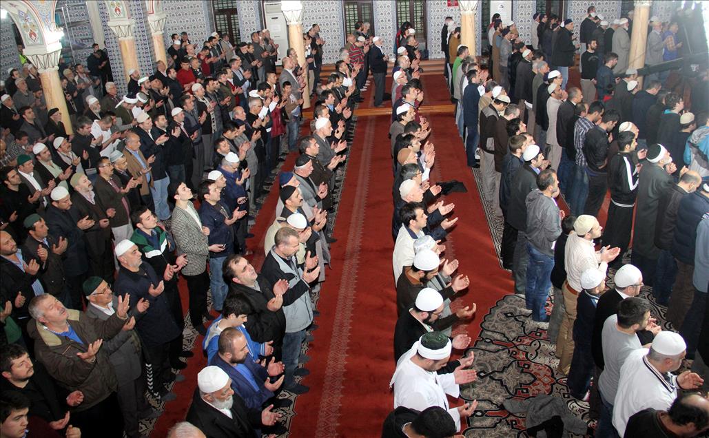 İstanbul'da "Kutlu Doğum İhya Gecesi" etkinliği
