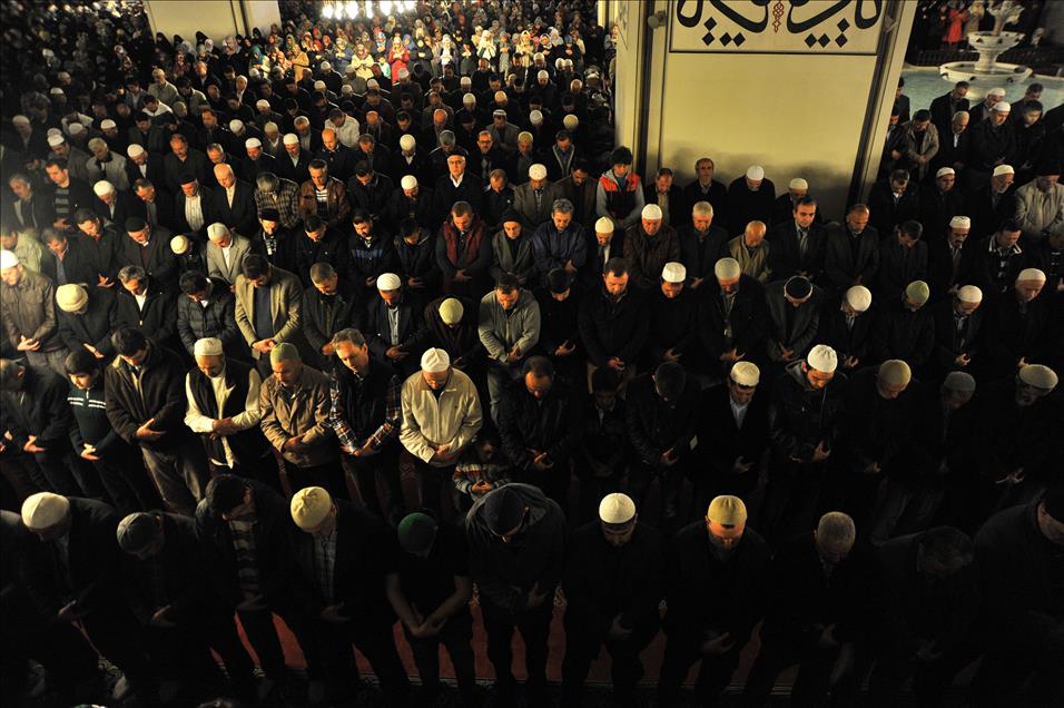 Hazreti Muhammed'in doğum saatine özel program