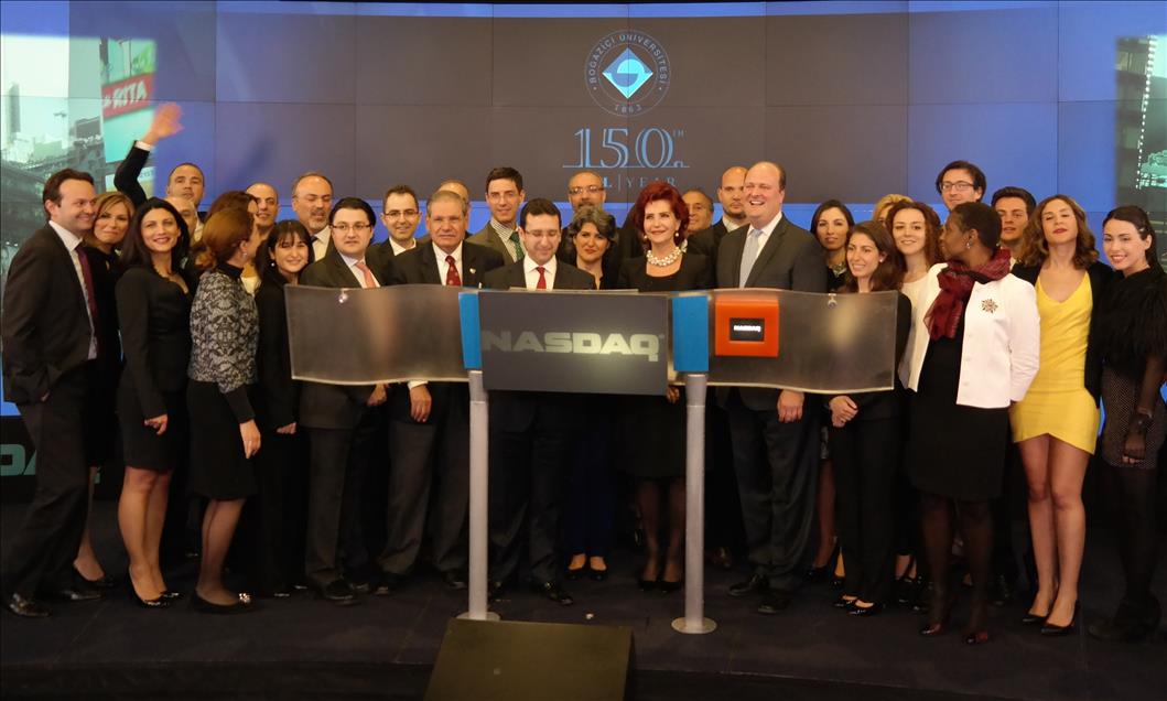NASDAQ'ın kapanış zilini Prof. Dr. Barbarosoğlu çaldı
