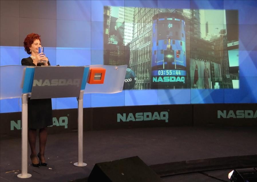 NASDAQ'ın kapanış zilini Prof. Dr. Barbarosoğlu çaldı
