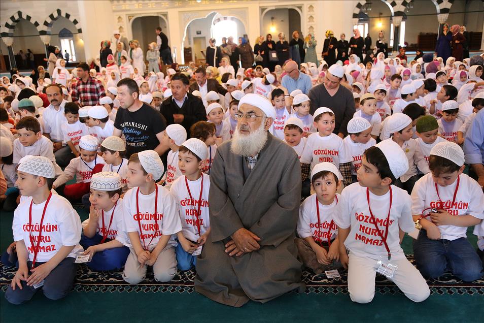 "Benim namazım şenliği"