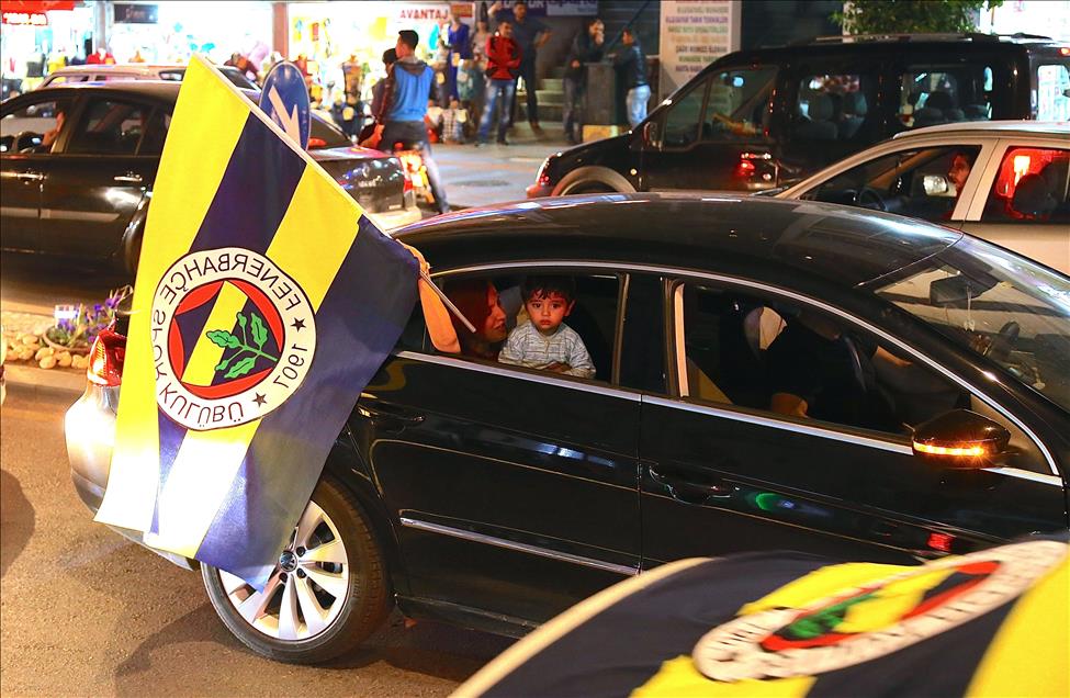 Fenerbahçe Şampiyon