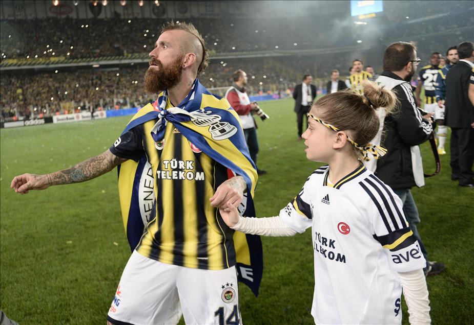 Fenerbahçe Şampiyon
