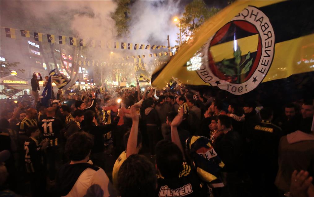 Fenerbahçe Şampiyon