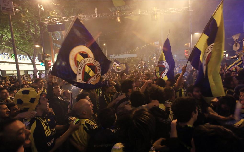 Fenerbahçe Şampiyon