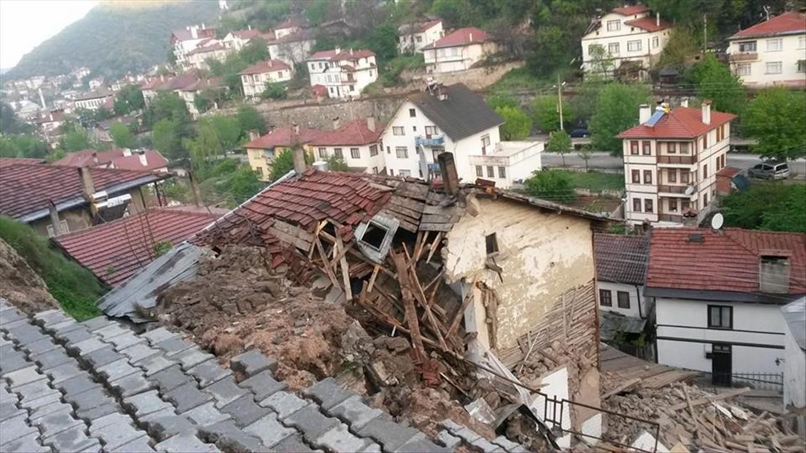 Bolu'da heyelan