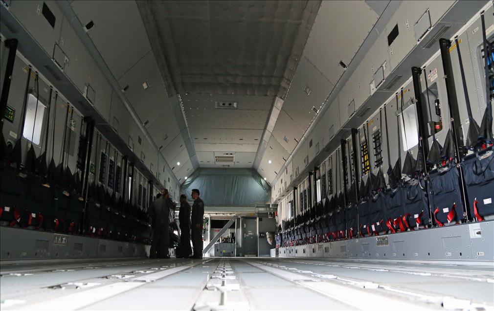 "Menzil tanımayan kargo uçağı A400M" göreve hazır
