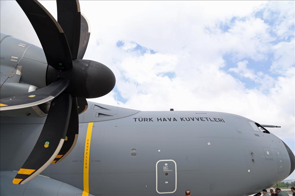 "Menzil tanımayan kargo uçağı A400M" göreve hazır