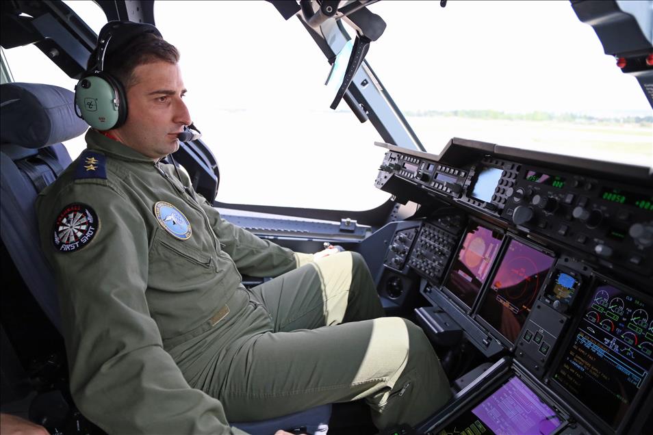 "Menzil tanımayan kargo uçağı A400M" göreve hazır