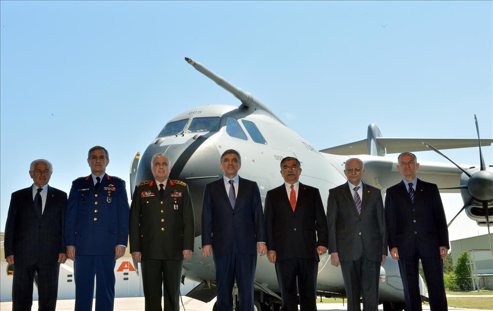 Nakliye uçağı A400M'in teslim töreni