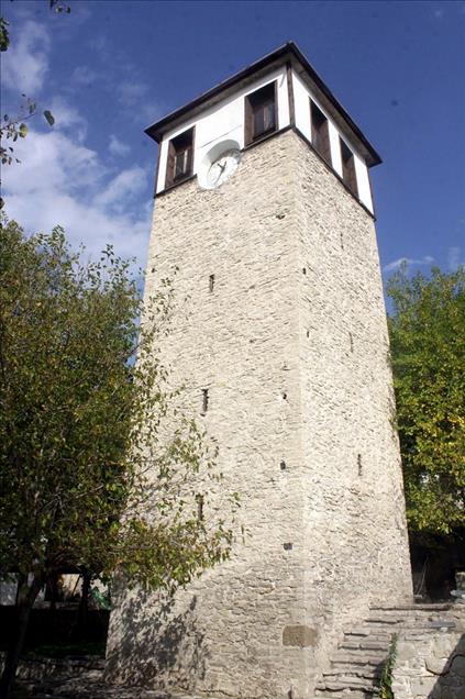 Zamanın tanığı saat kuleleri  