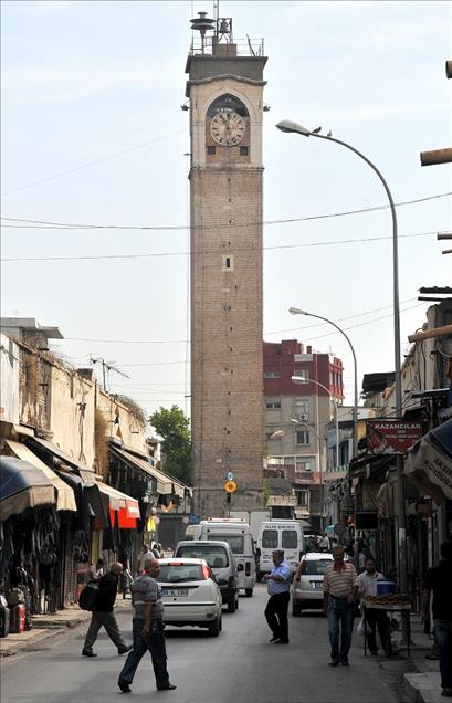 Zamanın tanığı saat kuleleri