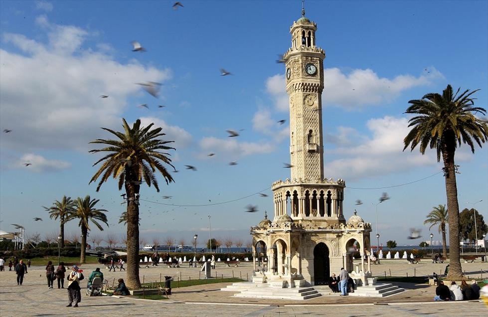 Zamanın tanığı saat kuleleri