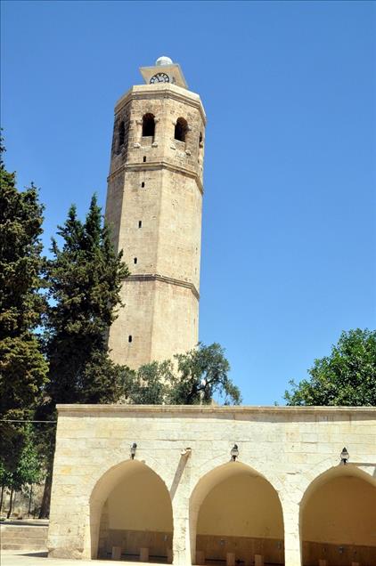 Zamanın tanığı saat kuleleri  