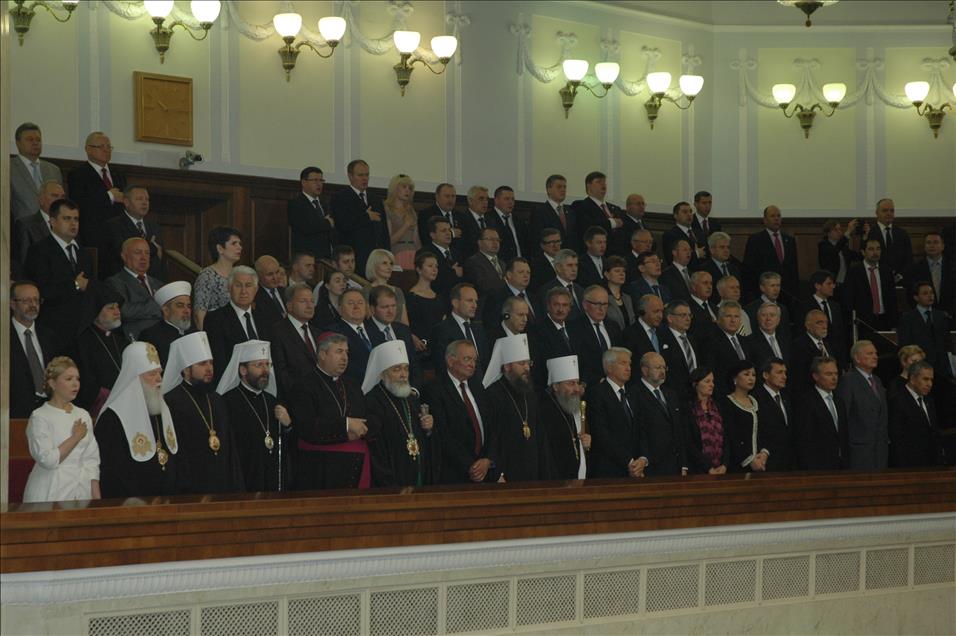 Ukrayna'da Poroşenko dönemi resmen başladı