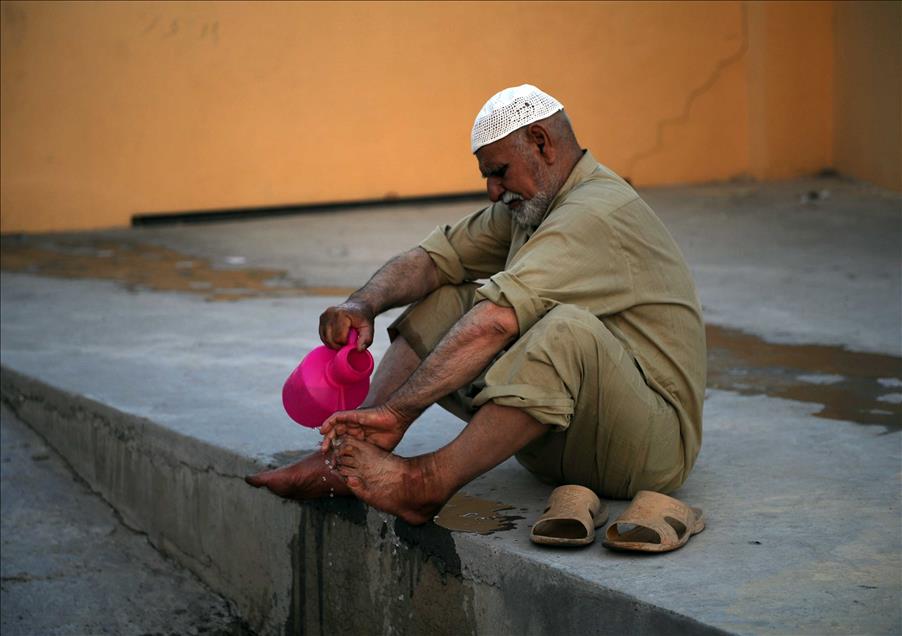Fleeing to Sinjar, Iraq