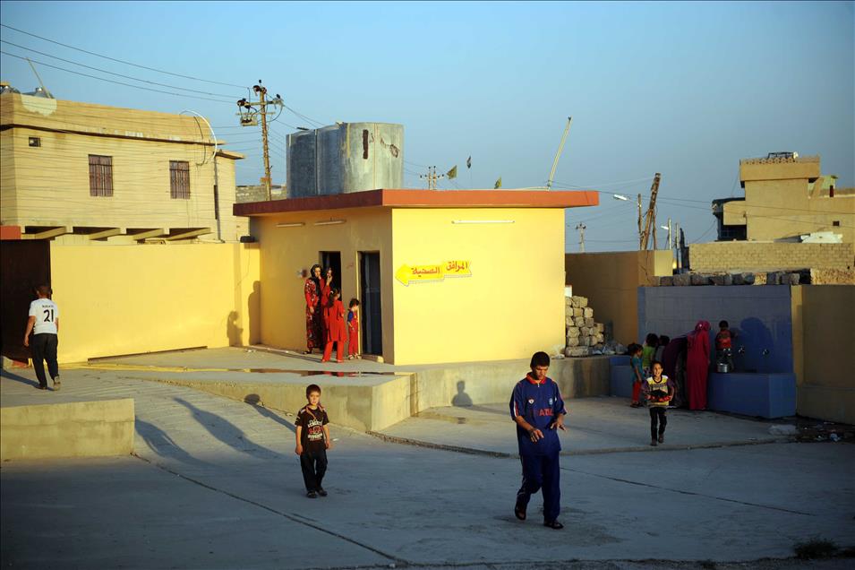 Fleeing to Sinjar, Iraq - Anadolu Ajansı