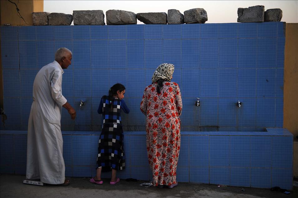 Fleeing to Sinjar, Iraq