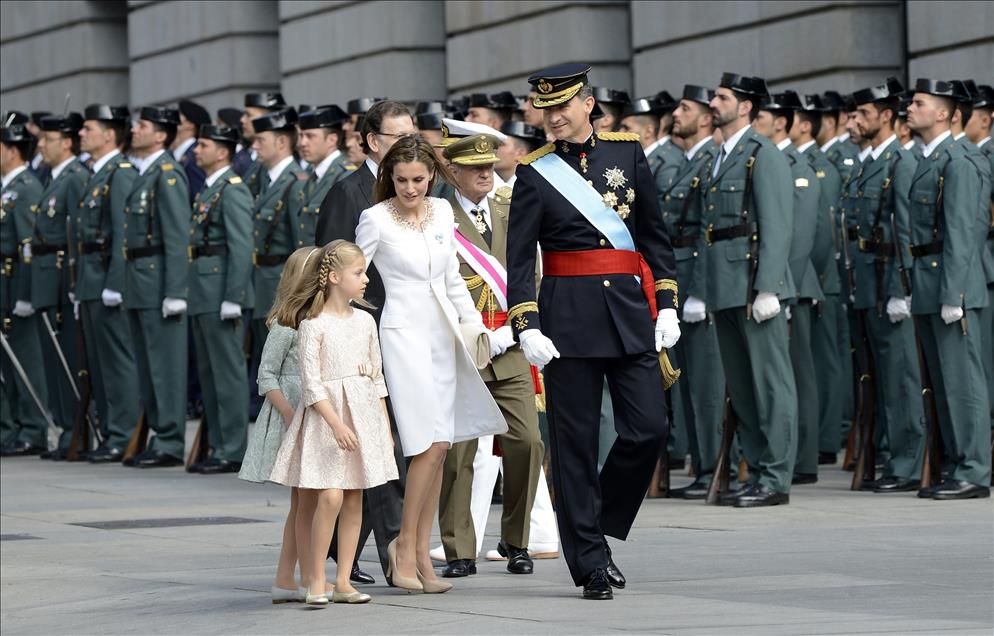 İspanya'da yeni Kral 6. Felipe