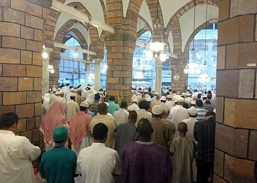 Kabe'de ilk Teravih Namazı kılındı