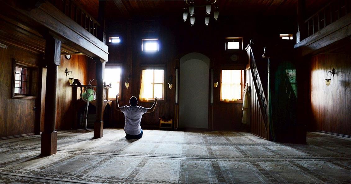 Sakarya'daki asırlık camiler, göz kamaştırıyor