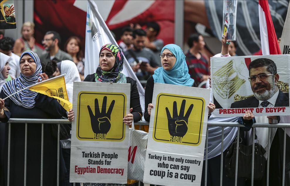 Times Meydanı'nda Mısır protestosu