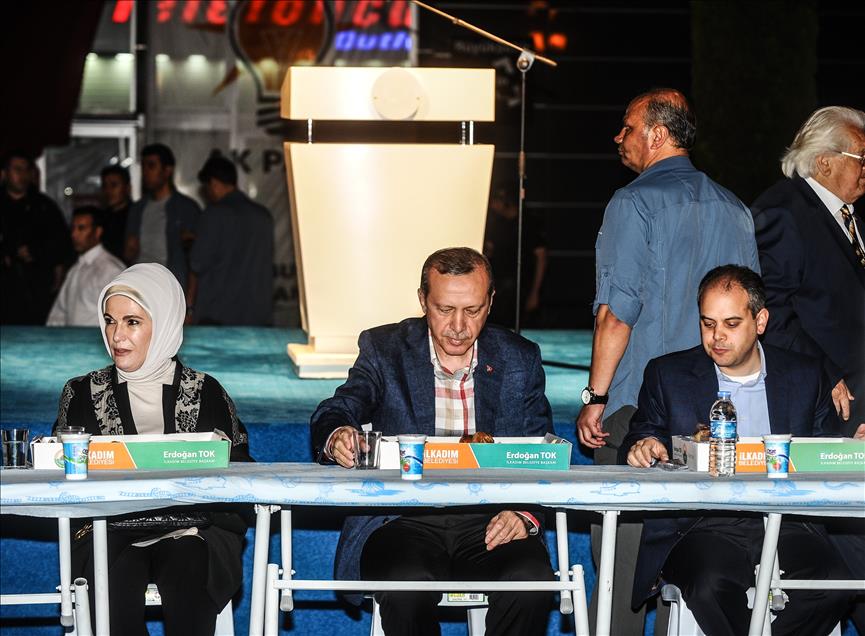 Samsun Büyükşehir Belediyesinin İftar Yemeği
