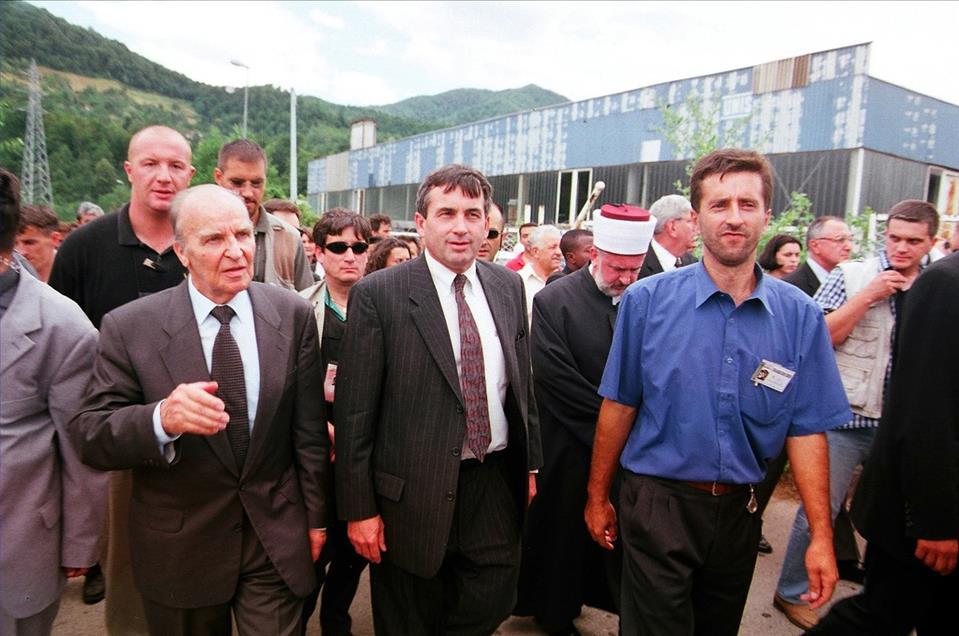 "Srebrenitsa Cehennemi''nden kaçanların ölüm yürüyüşü