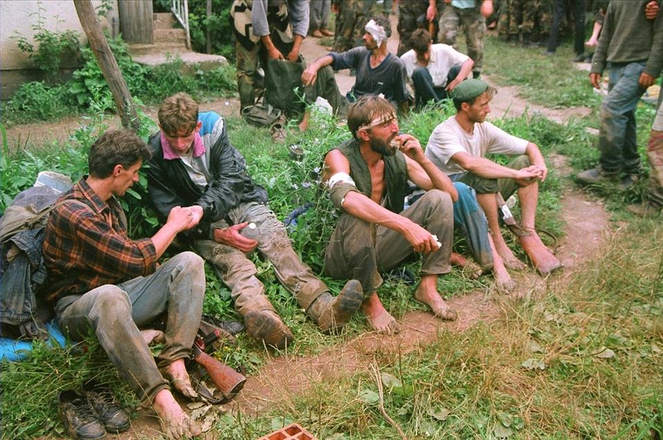"Srebrenitsa Cehennemi''nden kaçanların ölüm yürüyüşü