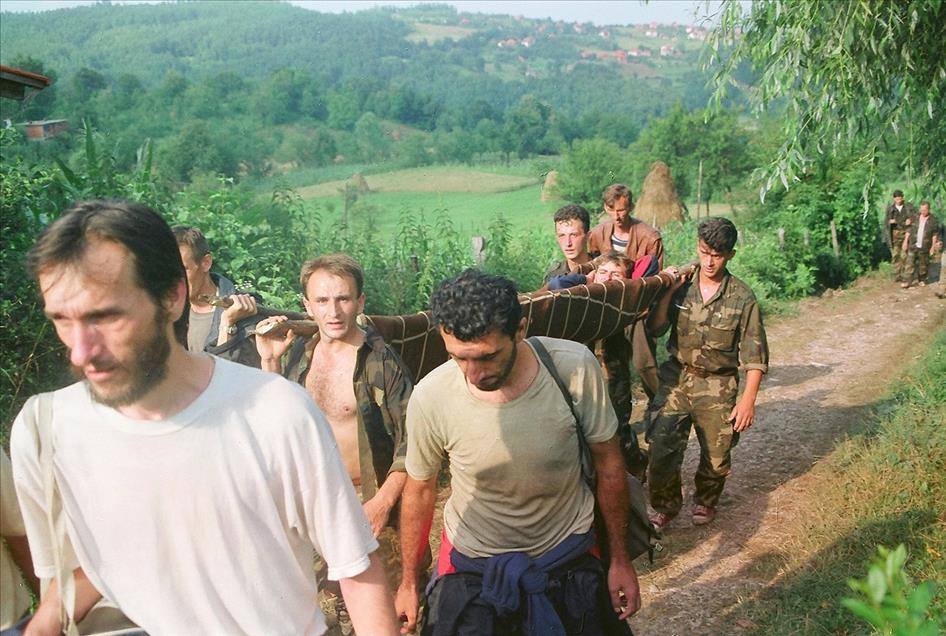 "Srebrenitsa Cehennemi''nden kaçanların ölüm yürüyüşü