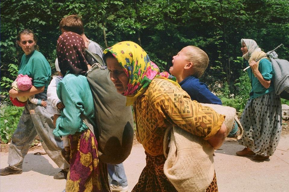 "Srebrenitsa Cehennemi''nden kaçanların ölüm yürüyüşü
