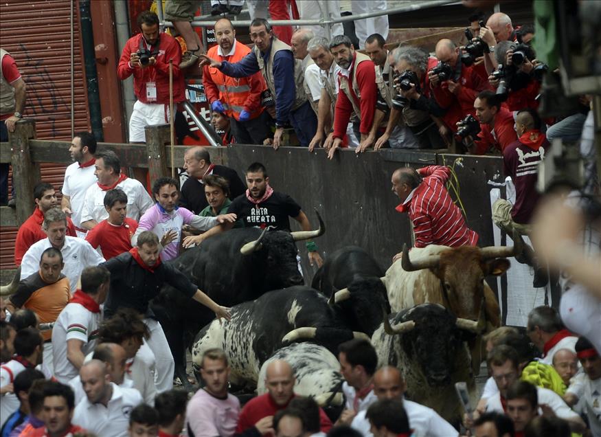 San Fermin'de boğa koşusu yapıldı
