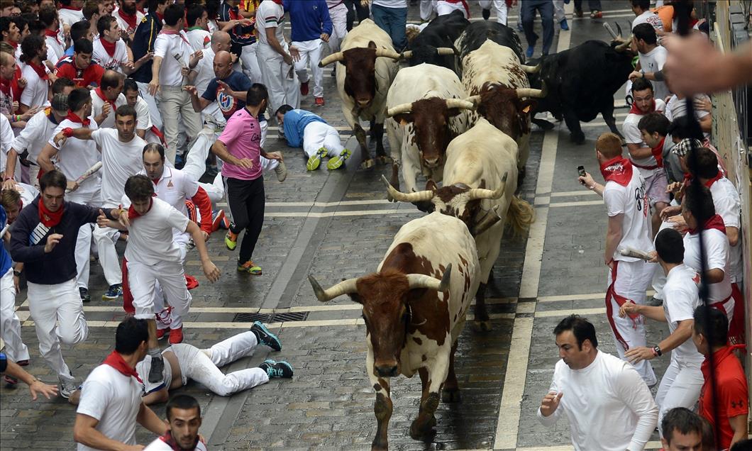 San Fermin'de boğa koşusu yapıldı