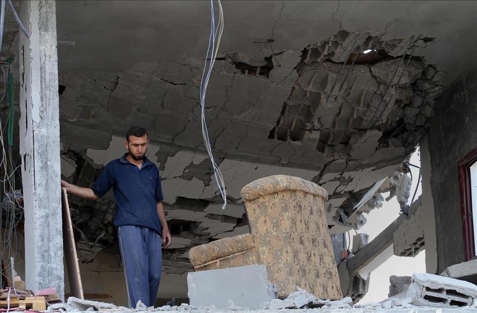 Palestinian's houses damaged by Israeli attack