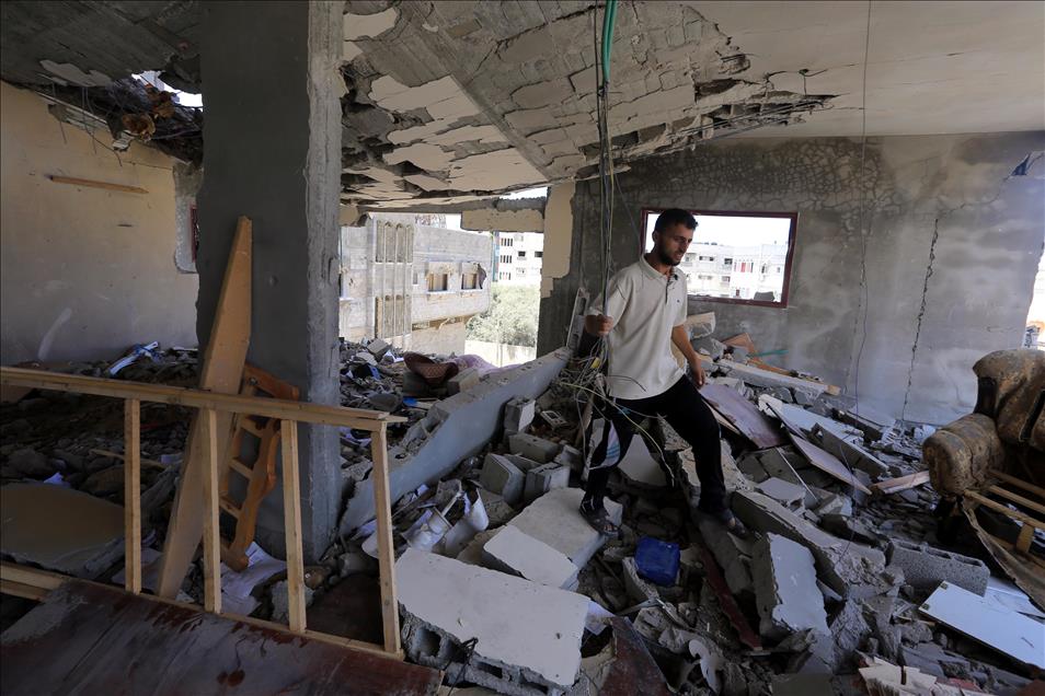 Palestinian's houses damaged by Israeli attack