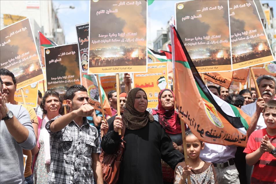 İsrail'in Gazze'ye saldırıları protesto edildi