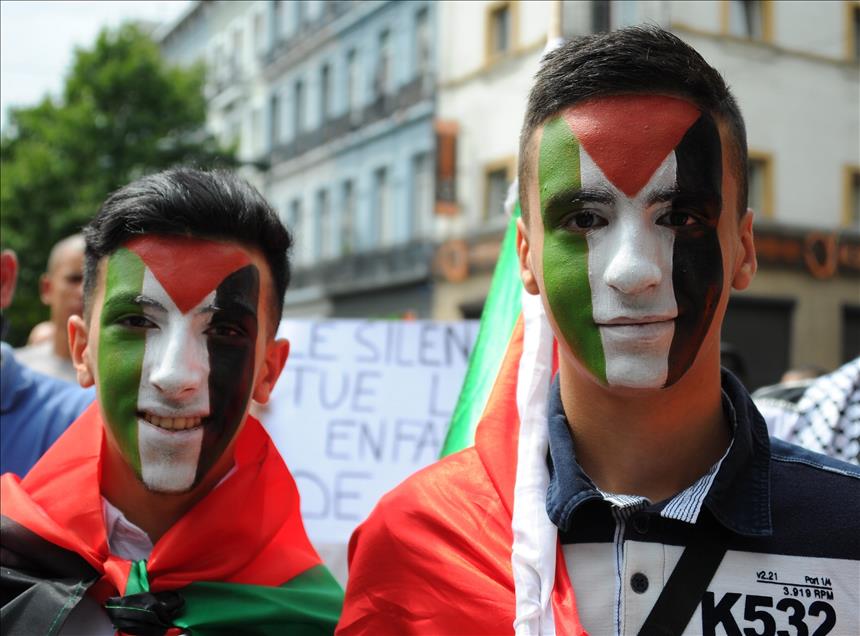 İsrail'in Gazze saldırıları Brüksel'de protesto edildi