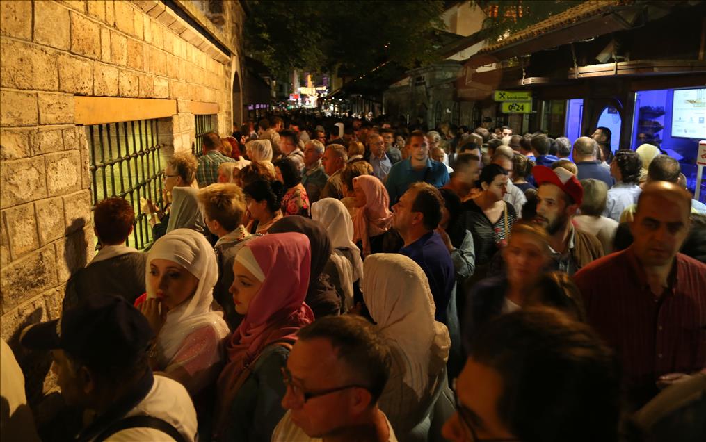 Balkanlarda Kadir gecesi coşkusu