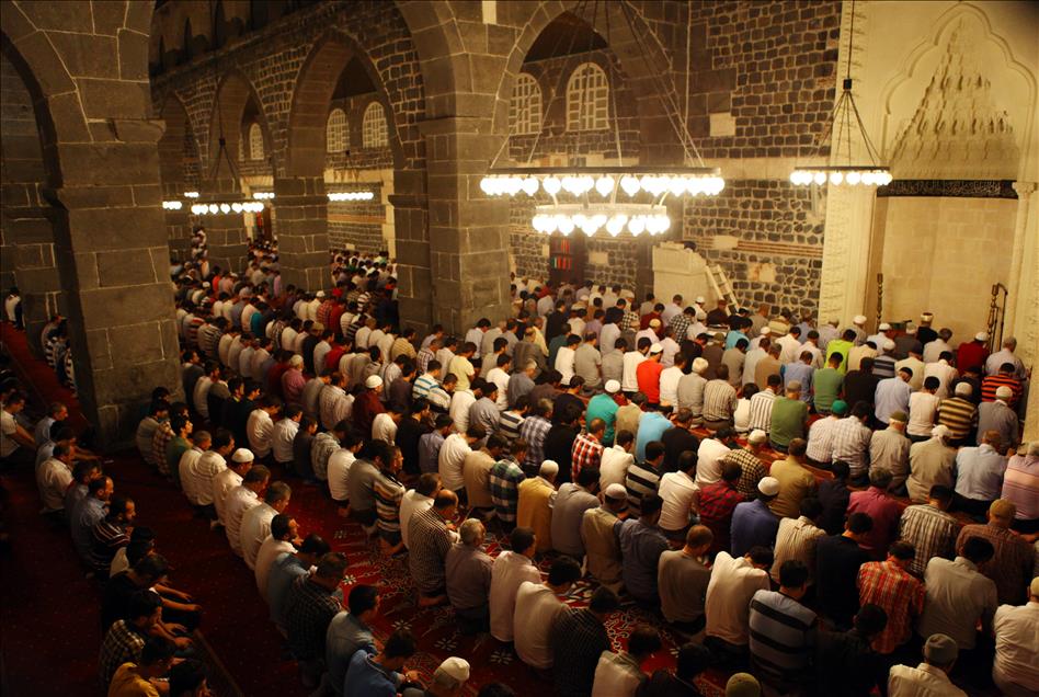 Diyarbakır'da Kadir Gecesi