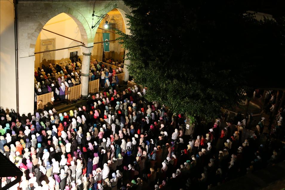 Balkanlarda Kadir gecesi coşkusu