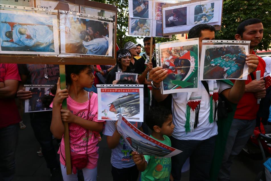 İsrail’in Gazze saldırıları Roma'da protesto edildi