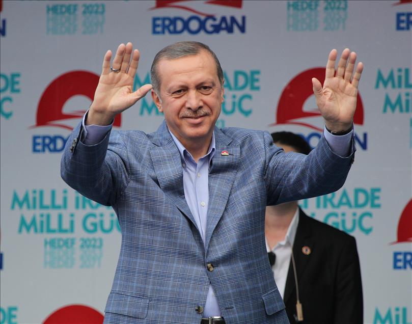 Cumhurbaşkanı adayı ve Başbakan Erdoğan Mersin'de