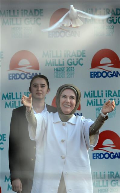 Cumhurbaşkanı adayı ve Başbakan Erdoğan Diyarbakır'da