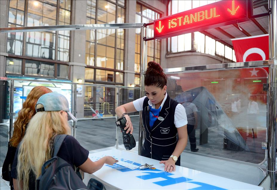 "Yüksek Hızlı Tren"in ilk Ankara-İstanbul seferi yapıldı