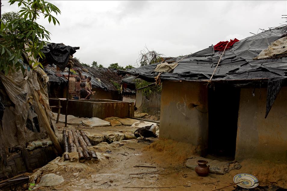 Refuge camp for Rohingya Muslims in Bangladesh